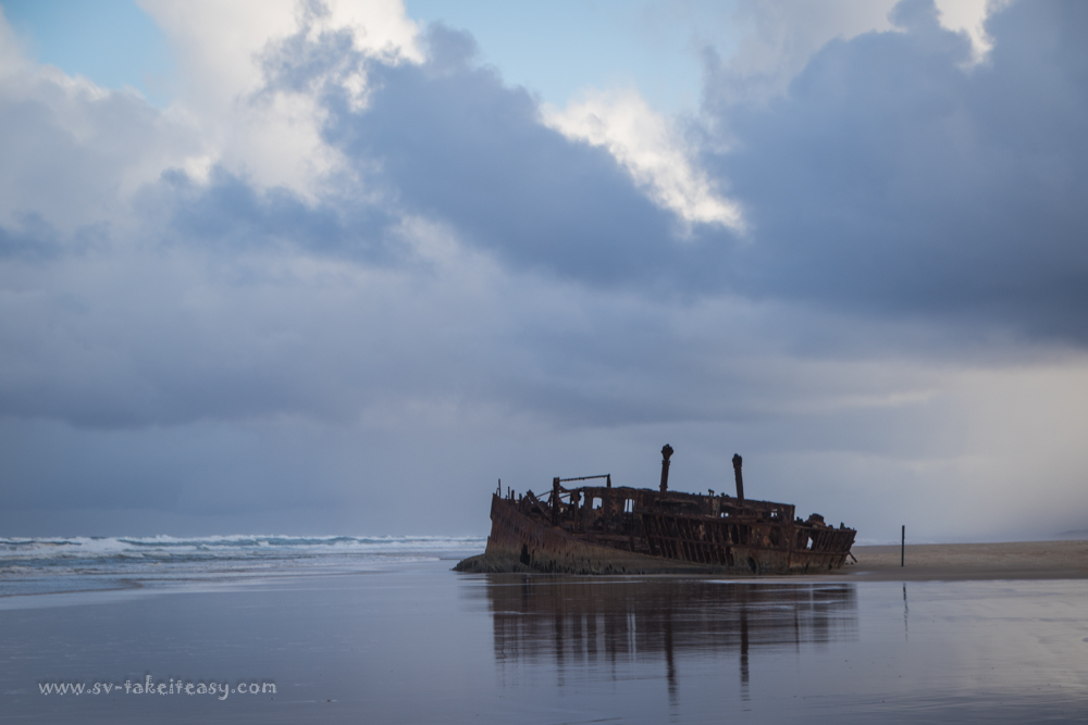 Maheno, Fraser Island