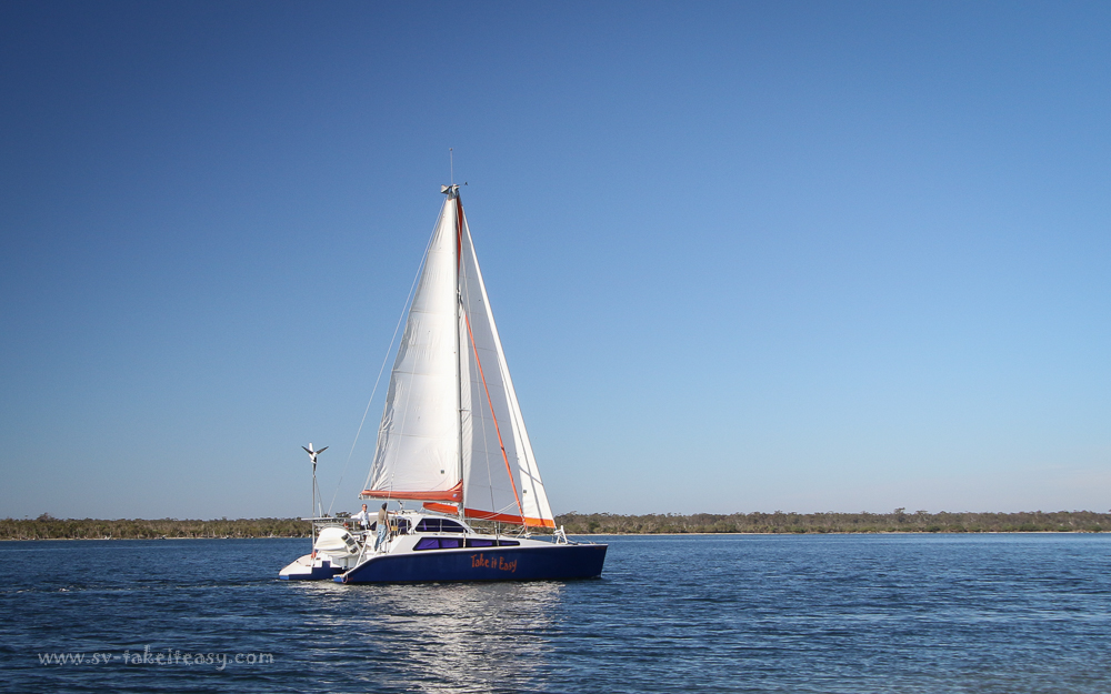Metung sail
