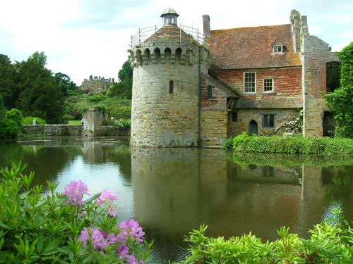 Scotney_Castle
