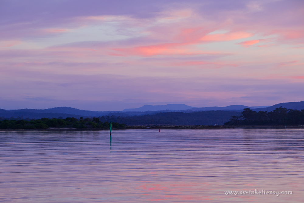 Christmas Eve sunset at the entrance of Port Sorell Estuary