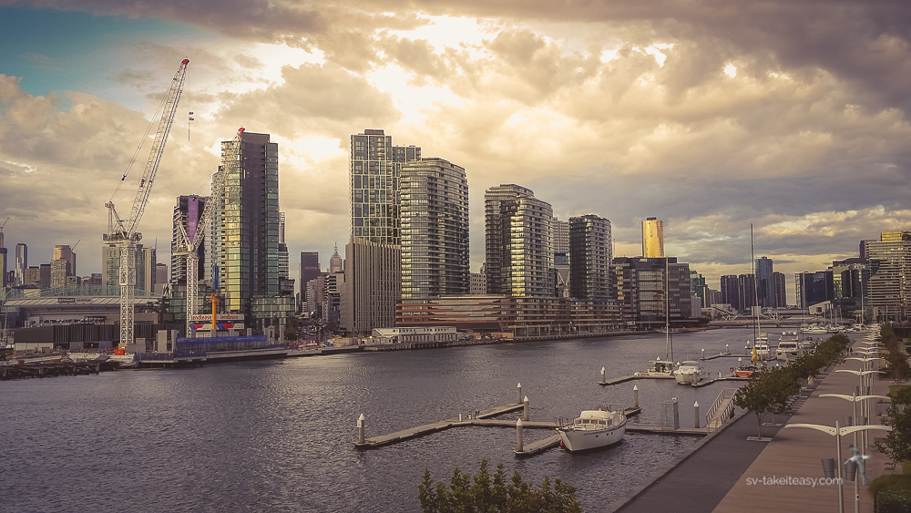 Melbourne and the Yarra River