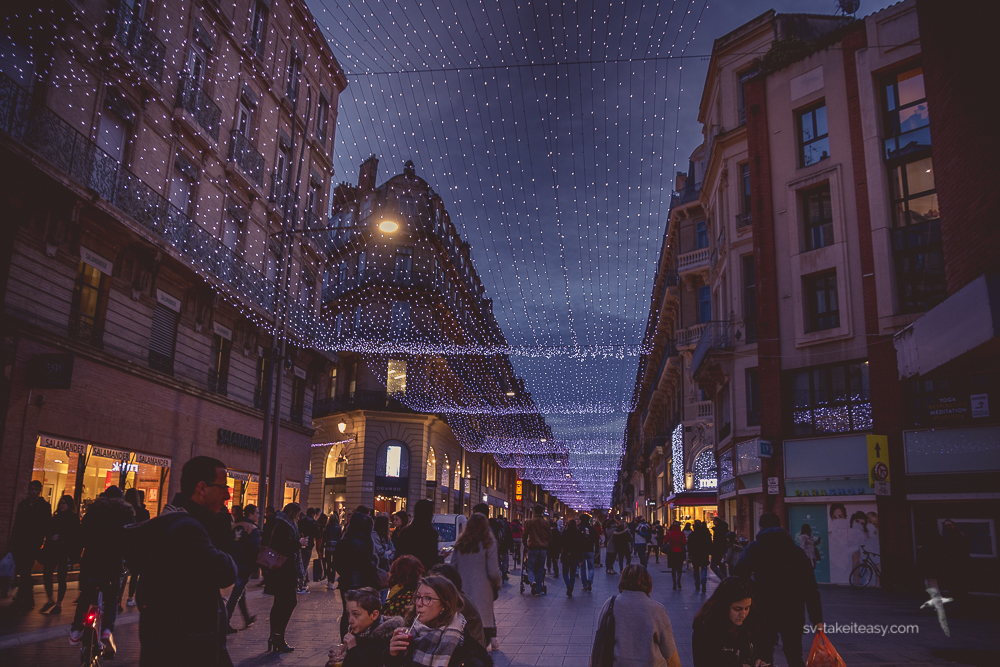 Toulouse at night at Christmas
