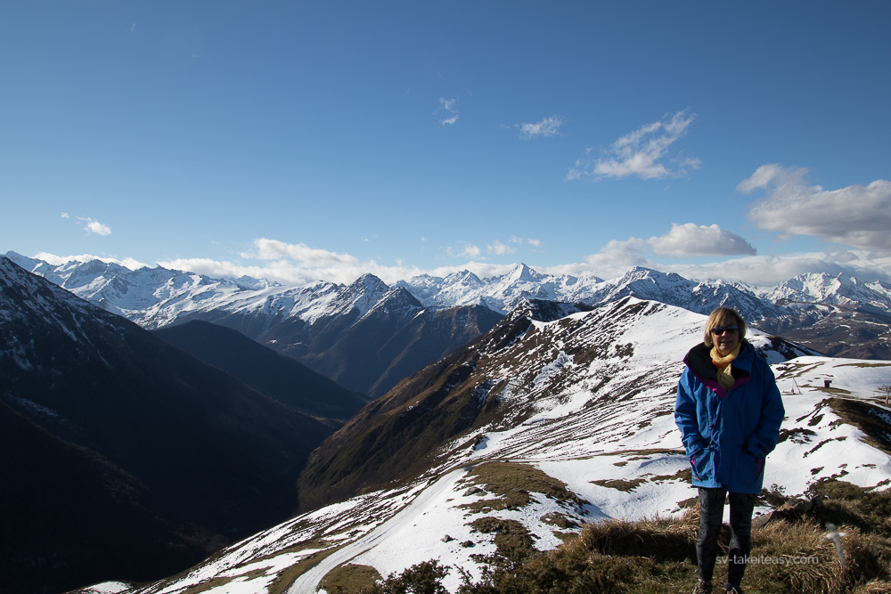 View of the Pyrénéés from Pic de Naouit