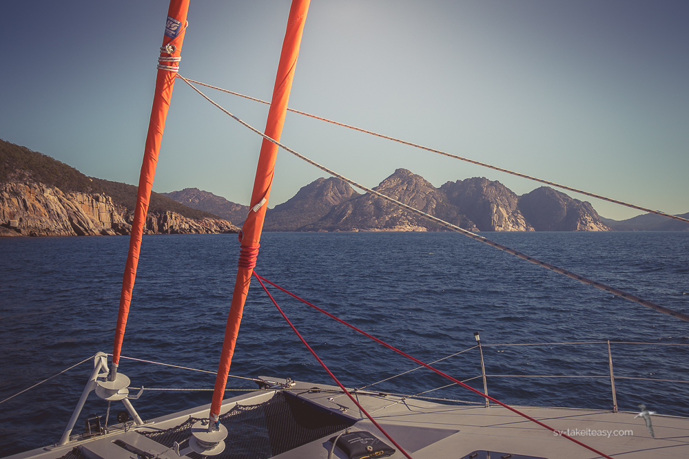 Wineglass Bay entrance