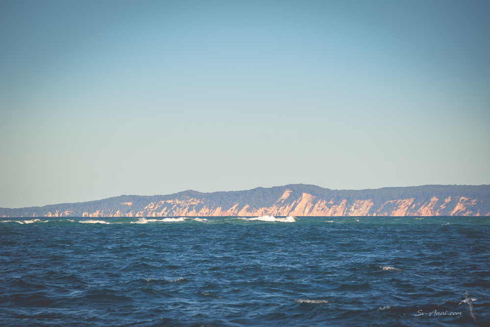 This image has an empty alt attribute; its file name is sandy-straits-0385.jpg