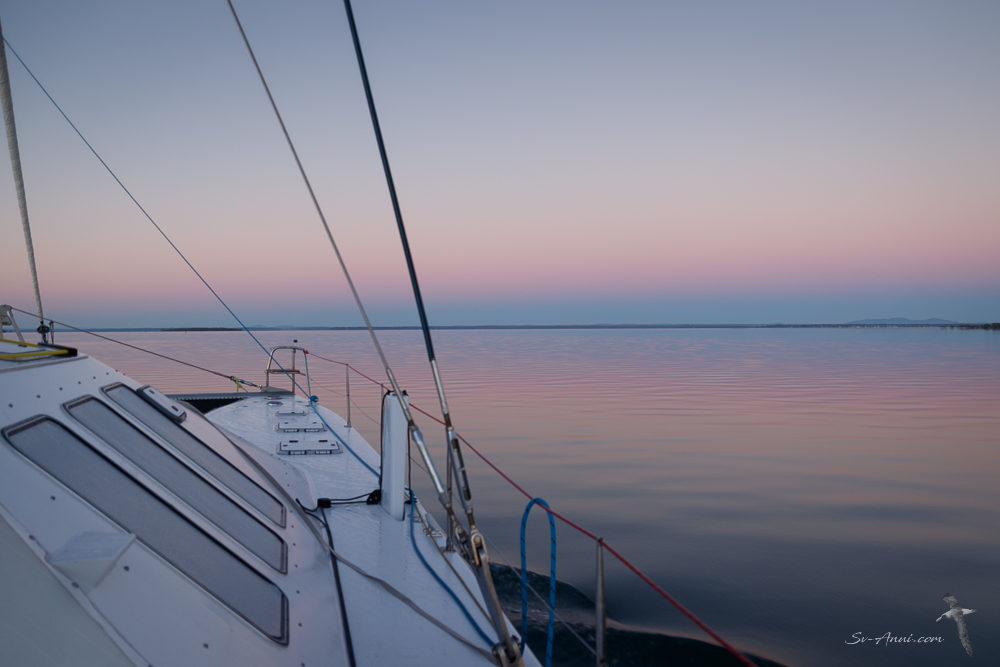 This image has an empty alt attribute; its file name is sandy-straits-0424-1.jpg