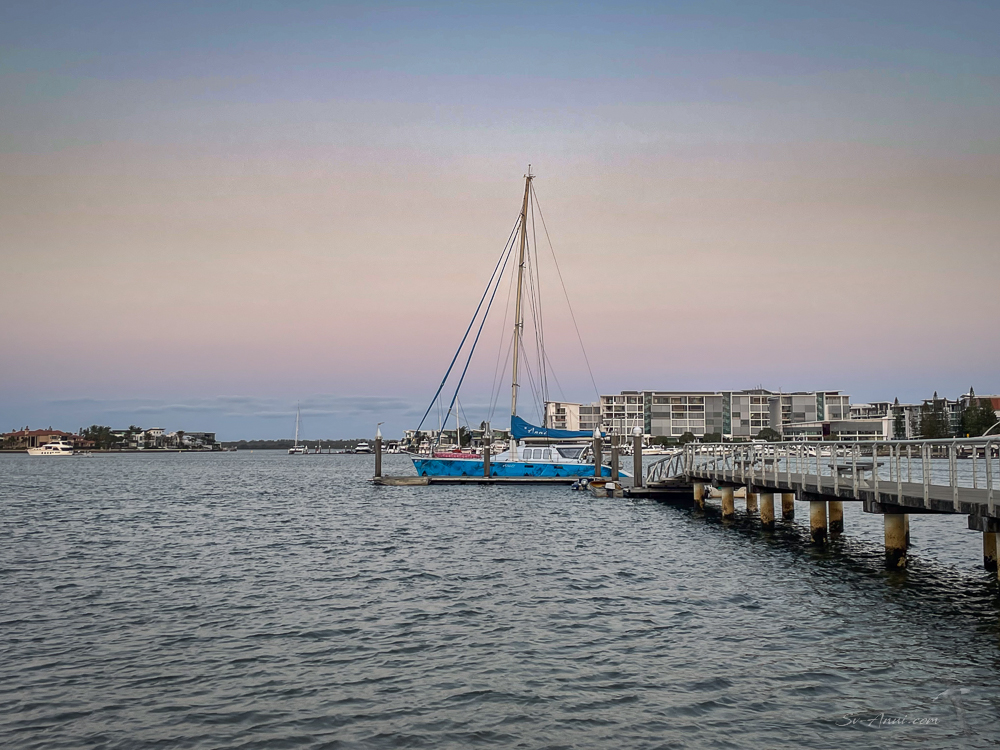 Anui briefly at Paradise Point Jetty